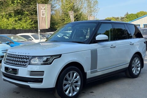 Land Rover Range Rover TDV6 VOGUE SE - DEPLOYABLE SIDE STEPS - TOWBAR - ADAPTIVE CRUISE CONTROL 9