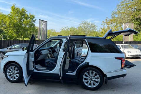 Land Rover Range Rover TDV6 VOGUE SE - DEPLOYABLE SIDE STEPS - TOWBAR - ADAPTIVE CRUISE CONTROL 19