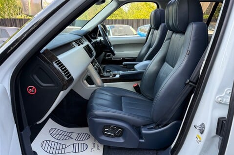Land Rover Range Rover TDV6 VOGUE SE - DEPLOYABLE SIDE STEPS - TOWBAR - ADAPTIVE CRUISE CONTROL 12