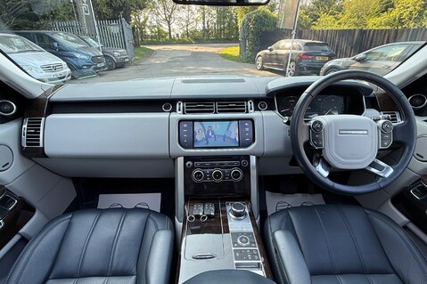 Land Rover Range Rover TDV6 VOGUE SE - DEPLOYABLE SIDE STEPS - TOWBAR - ADAPTIVE CRUISE CONTROL 13