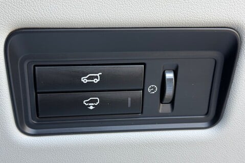 Land Rover Range Rover TDV6 VOGUE SE - DEPLOYABLE SIDE STEPS - TOWBAR - ADAPTIVE CRUISE CONTROL 50