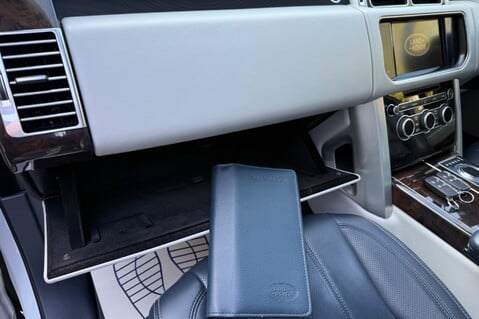 Land Rover Range Rover TDV6 VOGUE SE - DEPLOYABLE SIDE STEPS - TOWBAR - ADAPTIVE CRUISE CONTROL 62