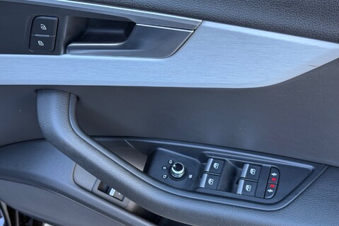 Audi A4 TDI S LINE - £35 ROAD TAX - VIRTUAL COCKPIT - TECHNOLOGY PACKAGE 33