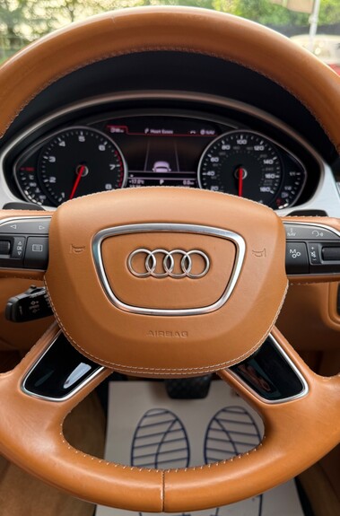 Audi A8 L QUATTRO W12 - £40,540 FACTORY EXTRAS! - INCREDIBLE SPEC CAR 