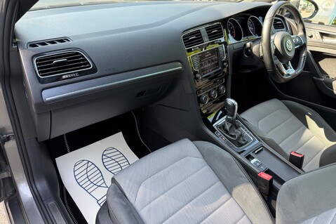 Volkswagen Golf R LINE EDITION TSI ACT BMT DSG -£20 ROAD TAX-PANORAMIC ROOF-ADAPTIVE CRUISE 24