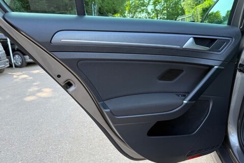 Volkswagen Golf R LINE EDITION TSI ACT BMT DSG -£20 ROAD TAX-PANORAMIC ROOF-ADAPTIVE CRUISE 29