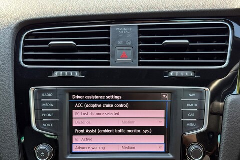 Volkswagen Golf R LINE EDITION TSI ACT BMT DSG -£20 ROAD TAX-PANORAMIC ROOF-ADAPTIVE CRUISE 37