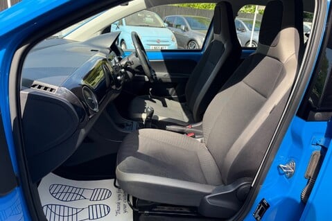 Volkswagen Up HIGH UP - £20 ROAD TAX - HEATED SEATS - 9 SERVICES RECORDED - LOW INSURANCE 3