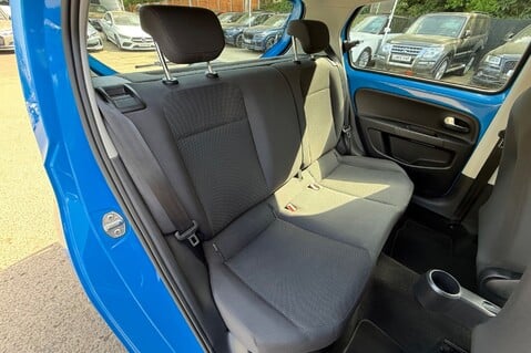 Volkswagen Up HIGH UP - £20 ROAD TAX - HEATED SEATS - 9 SERVICES RECORDED - LOW INSURANCE 16