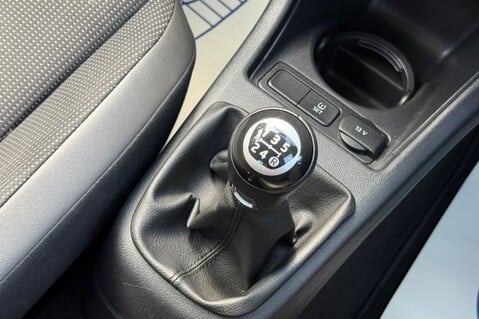 Volkswagen Up HIGH UP - £20 ROAD TAX - HEATED SEATS - 9 SERVICES RECORDED - LOW INSURANCE 9
