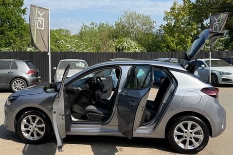 Vauxhall Corsa SE - APPLE CAR PLAY - CRUISE CONTROL - ONE LADY OWNER FROM NEW 16