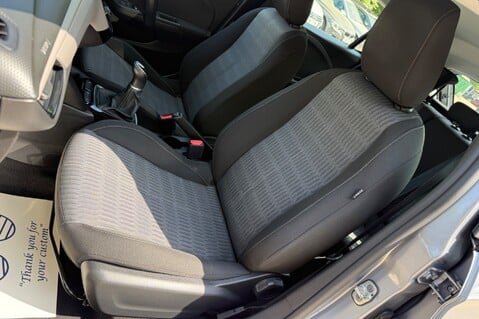 Vauxhall Corsa SE - APPLE CAR PLAY - CRUISE CONTROL - ONE LADY OWNER FROM NEW 21