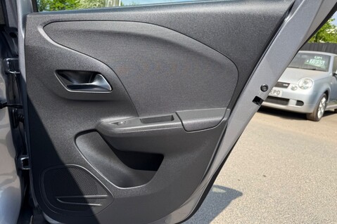 Vauxhall Corsa SE - APPLE CAR PLAY - CRUISE CONTROL - ONE LADY OWNER FROM NEW 28