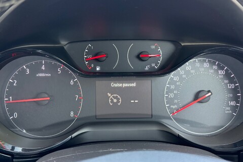 Vauxhall Corsa SE - APPLE CAR PLAY - CRUISE CONTROL - ONE LADY OWNER FROM NEW 33