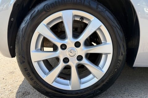 Vauxhall Corsa SE - APPLE CAR PLAY - CRUISE CONTROL - ONE LADY OWNER FROM NEW 45