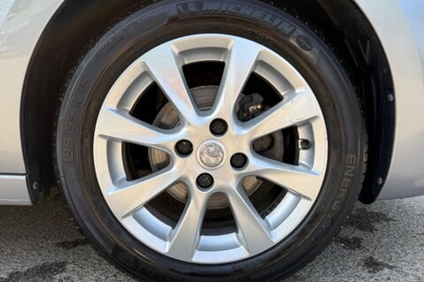 Vauxhall Corsa SE - APPLE CAR PLAY - CRUISE CONTROL - ONE LADY OWNER FROM NEW 46