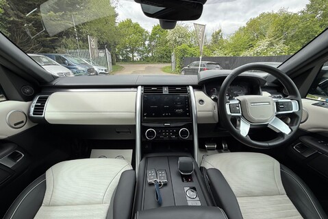 Land Rover Discovery METROPOLITAN EDITION - TOW PACK - ONE OWNER - CARPATHIAN GREY 15
