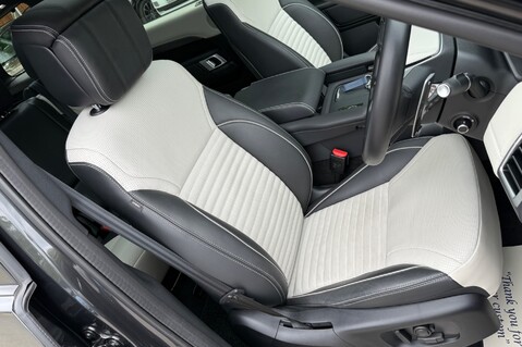Land Rover Discovery METROPOLITAN EDITION - TOW PACK - ONE OWNER - CARPATHIAN GREY 39
