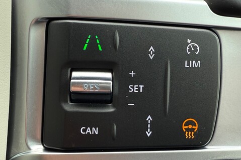 Land Rover Discovery METROPOLITAN EDITION - TOW PACK - ONE OWNER - CARPATHIAN GREY 62