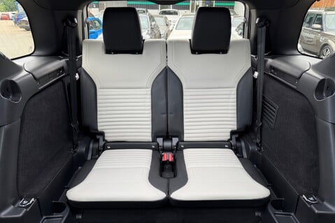 Land Rover Discovery METROPOLITAN EDITION - TOW PACK - ONE OWNER - CARPATHIAN GREY 75