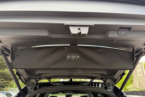 Land Rover Discovery METROPOLITAN EDITION - TOW PACK - ONE OWNER - CARPATHIAN GREY 82