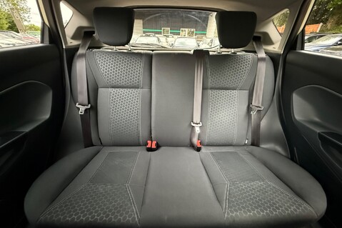 Ford Fiesta TITANIUM AUTOMATIC - 2 OWNERS -14 SERVICE STAMPS - 12 MONTHS MOT 23