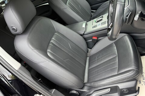 Audi A6 TDI SPORT 40 AVANT AUTOMATIC - APPLE CAR PLAY - FULL SERVICE HISTORY 30