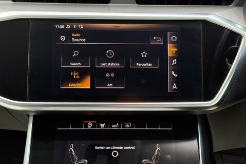 Audi A6 TDI SPORT 40 AVANT AUTOMATIC - APPLE CAR PLAY - FULL SERVICE HISTORY 35