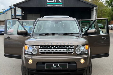 Land Rover Discovery 4 SDV6 HSE -2 OWNERS -FULL SERVICE HISTORY -CAMBELT CHANGED 20
