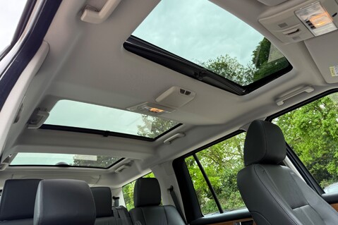Land Rover Discovery 4 SDV6 HSE -2 OWNERS -FULL SERVICE HISTORY -CAMBELT CHANGED 57