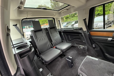 Land Rover Discovery 4 SDV6 HSE -2 OWNERS -FULL SERVICE HISTORY -CAMBELT CHANGED 59