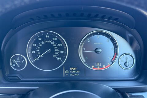 BMW 5 Series 520D M SPORT TOURING - ULEZ COMPLIANT -  2 OWNERS -  SERVICE HISTORY 36