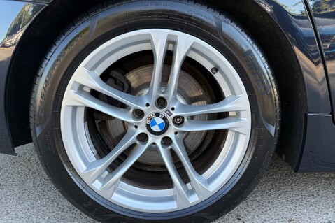 BMW 5 Series 520D M SPORT TOURING - ULEZ COMPLIANT -  2 OWNERS -  SERVICE HISTORY 62