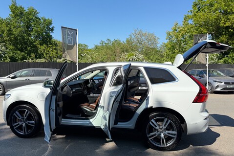 Volvo XC60 T8 TWIN ENGINE INSCRIPTION PRO AWD -BLIS -360 CAMERA -B&W -XENIUM PACK 23
