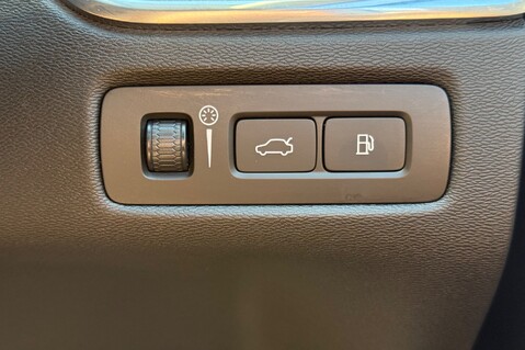 Volvo XC60 T8 TWIN ENGINE INSCRIPTION PRO AWD -BLIS -360 CAMERA -B&W -XENIUM PACK 55