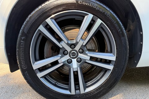 Volvo XC60 T8 TWIN ENGINE INSCRIPTION PRO AWD -BLIS -360 CAMERA -B&W -XENIUM PACK 71