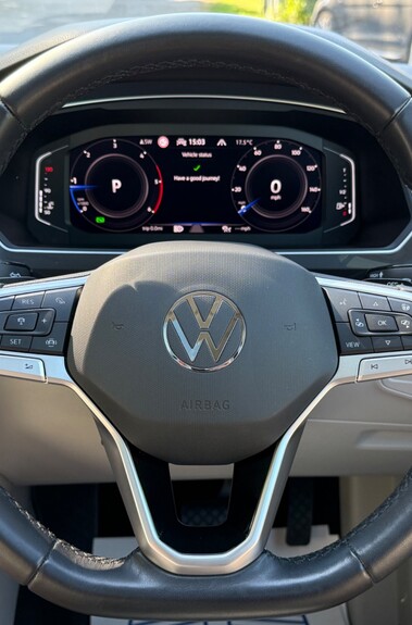 Volkswagen Tiguan ELEGANCE TDI 4MOTION DSG - VW SERVICE PLAN TILL DEC 2028 -WARRANTY DEC 2026 