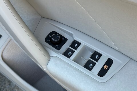 Volkswagen Tiguan ELEGANCE TDI 4MOTION DSG - VW SERVICE PLAN TILL DEC 2028 -WARRANTY DEC 2026 40