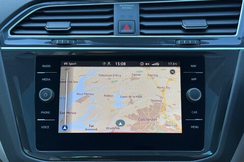 Volkswagen Tiguan ELEGANCE TDI 4MOTION DSG - VW SERVICE PLAN TILL DEC 2028 -WARRANTY DEC 2026 47