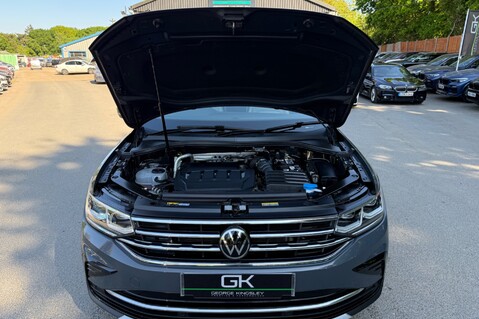 Volkswagen Tiguan ELEGANCE TDI 4MOTION DSG - VW SERVICE PLAN TILL DEC 2028 -WARRANTY DEC 2026 74