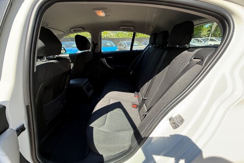 BMW 1 Series 116D SE - 2 OWNERS - BMW MAIN DEALER SERVICE HISTORY  23