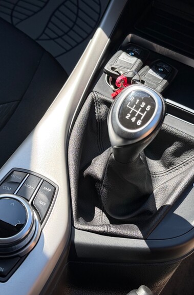 BMW 1 Series 116D SE - 2 OWNERS - BMW MAIN DEALER SERVICE HISTORY  