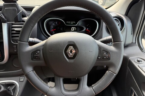 Renault Trafic SL28 SPORT EDC ENERGY DCI AUTOMATIC - NO VAT -1 OWNER -BLUETOOTH-P/SENSORS 7