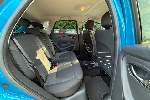 Renault Captur DYNAMIQUE S NAV DCI AUTOMATIC - £20 ROAD TAX - ULEZ FREE  27