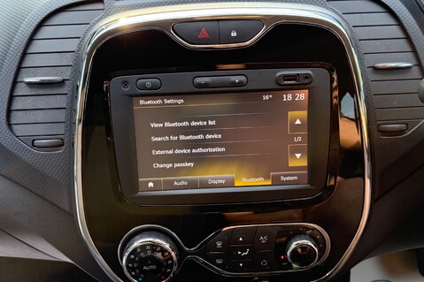 Renault Captur DYNAMIQUE S NAV DCI AUTOMATIC - £20 ROAD TAX - ULEZ FREE  40