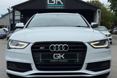 Audi S4 S4 AVANT QUATTRO -B&O -CAMERA -SUPERSPORTS SEATS - AUDI SERVICE PLAN 12