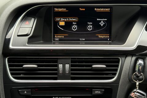 Audi S4 S4 AVANT QUATTRO -B&O -CAMERA -SUPERSPORTS SEATS - AUDI SERVICE PLAN 55