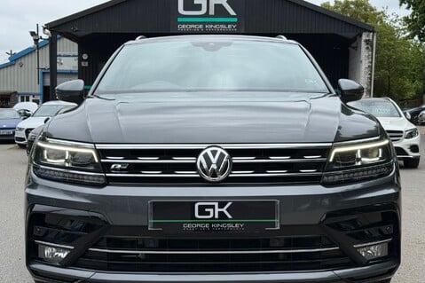 Volkswagen Tiguan R LINE TDI BMT 4MOTION DSG -RARE LEATHER -TOWBAR -10 SERVICES INC CAMBELT 12