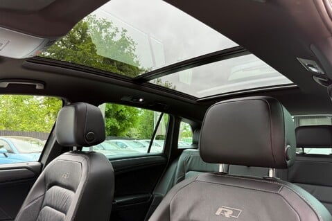 Volkswagen Tiguan R LINE TDI BMT 4MOTION DSG -RARE LEATHER -TOWBAR -10 SERVICES INC CAMBELT 21