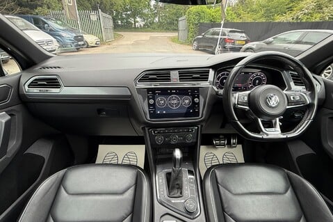 Volkswagen Tiguan R LINE TDI BMT 4MOTION DSG -RARE LEATHER -TOWBAR -10 SERVICES INC CAMBELT 14